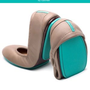 Tieks by Gavrieli ballet flats in Taupe. size 7